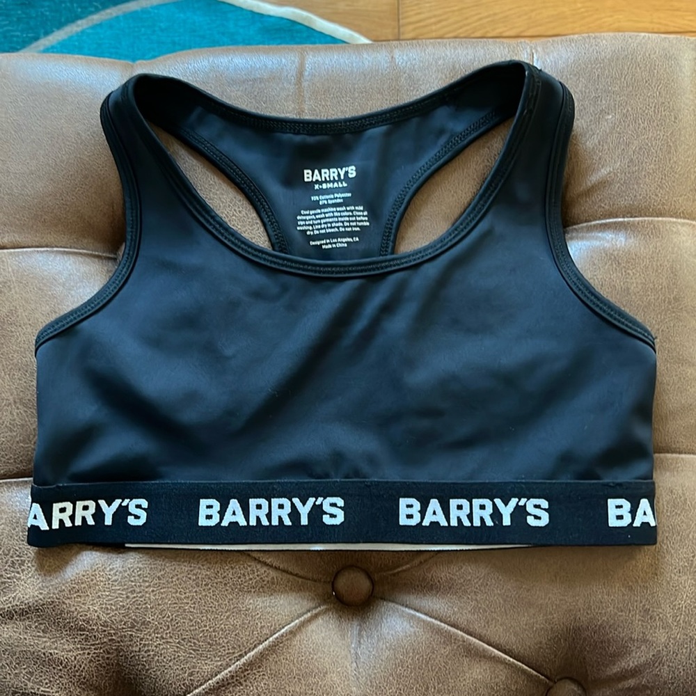 NWT: Barry’s Bootcamp sports bra